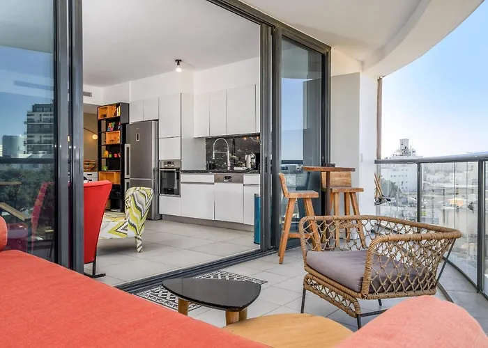 Spacious 3 Bdr In Florentine